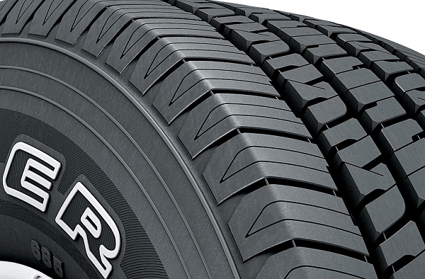 Bridgestone Dueler H/T 685 - dezén pneumatiky